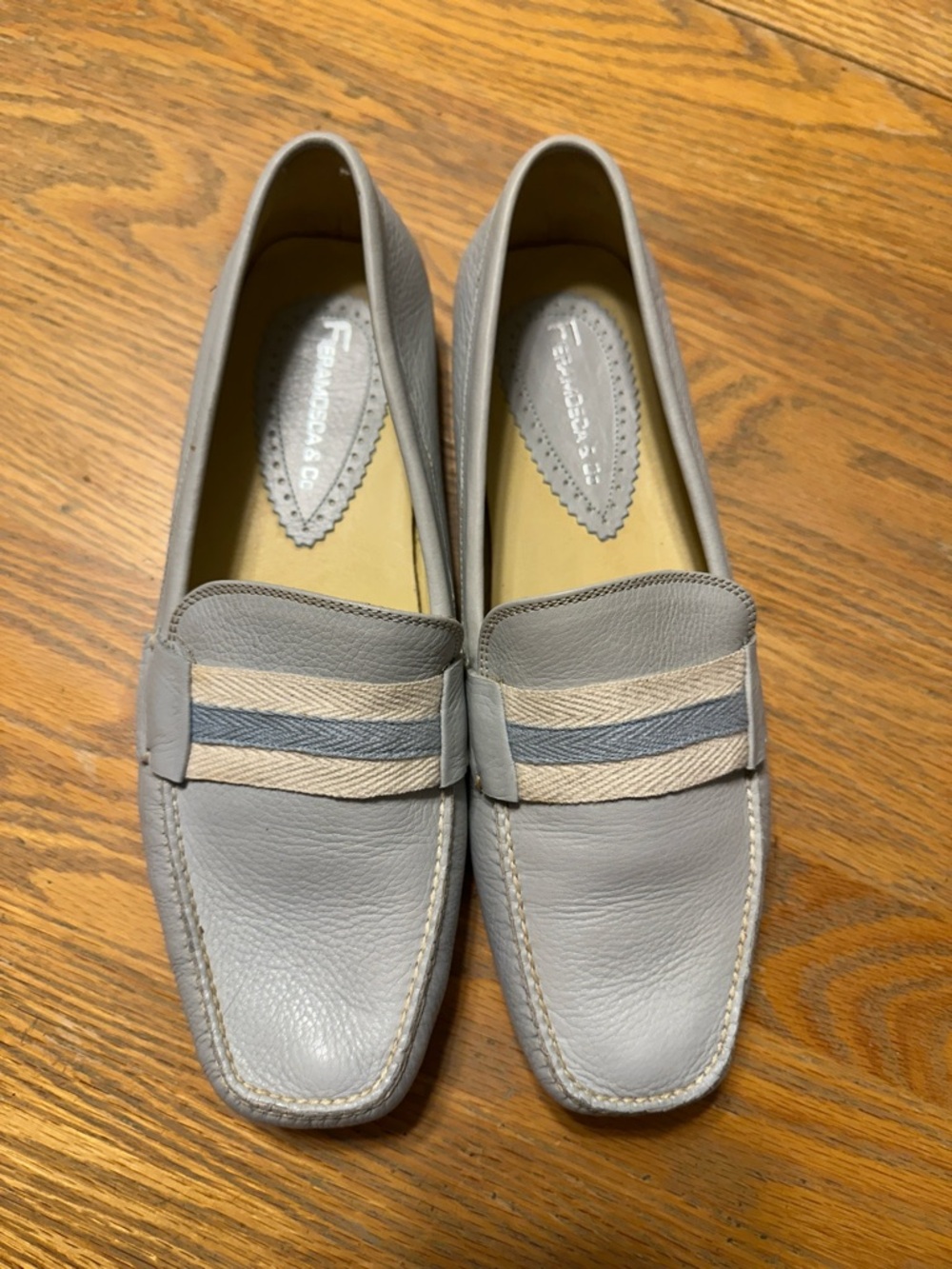 Rare Vintage Light Blue BrazilianLeather Women’s Loafers with Stripe Detail Sz 8